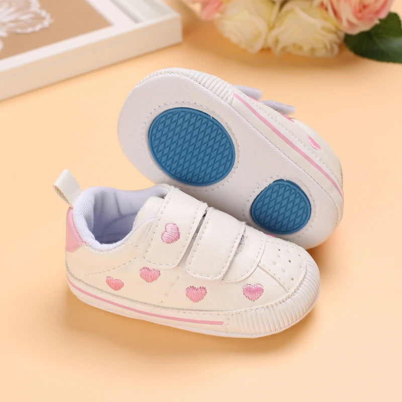 White Soft-Soled Infant Sneakers – Non-Slip Shoes (0–18M)