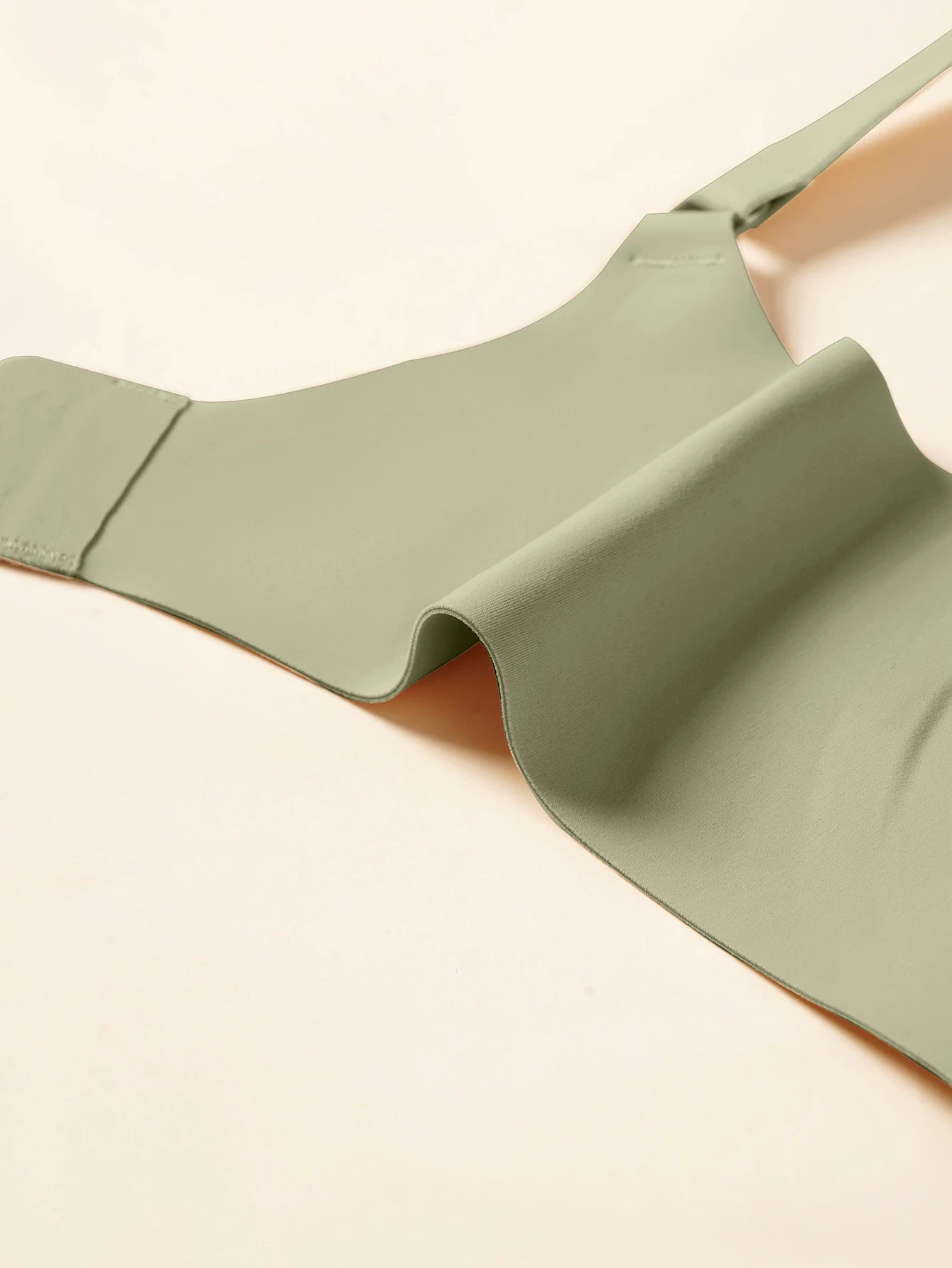 Front-Open Seamless Nursing Bra – Ultra-Thin Maternity Comfort