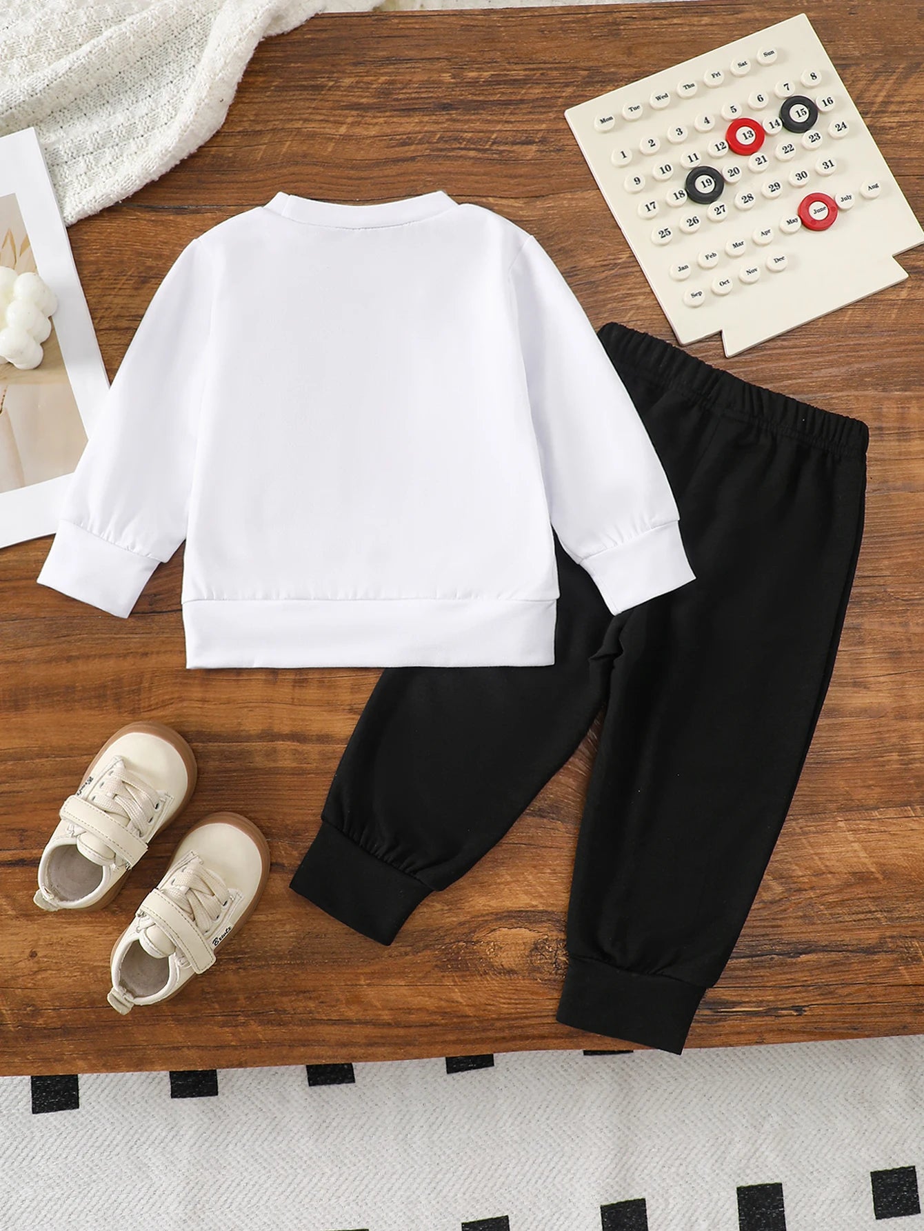 IURNXB 2pcs Children Clothes Set Kids Let's Skate Long Sleeve Top+Pants Outfits Little Boys Toddler Sweatsuits 1-6Y