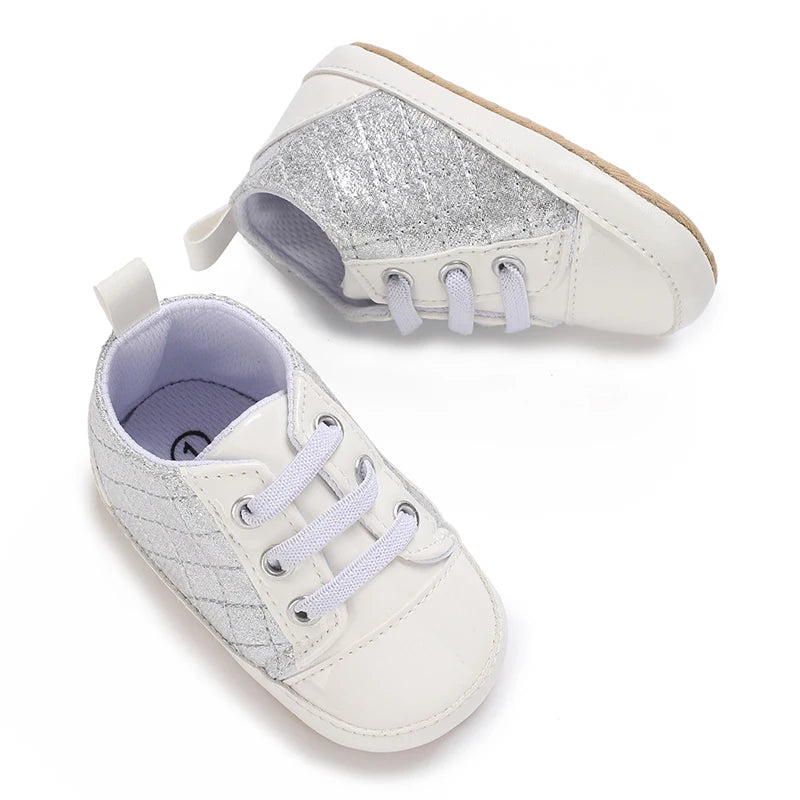 White Soft-Soled Infant Sneakers – Non-Slip Shoes (0–18M)