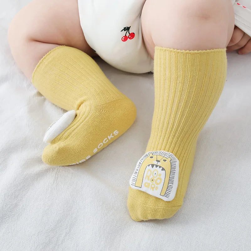 Lawadka Anti-Slip Cotton Baby Socks – Cartoon (Newborn 2025)