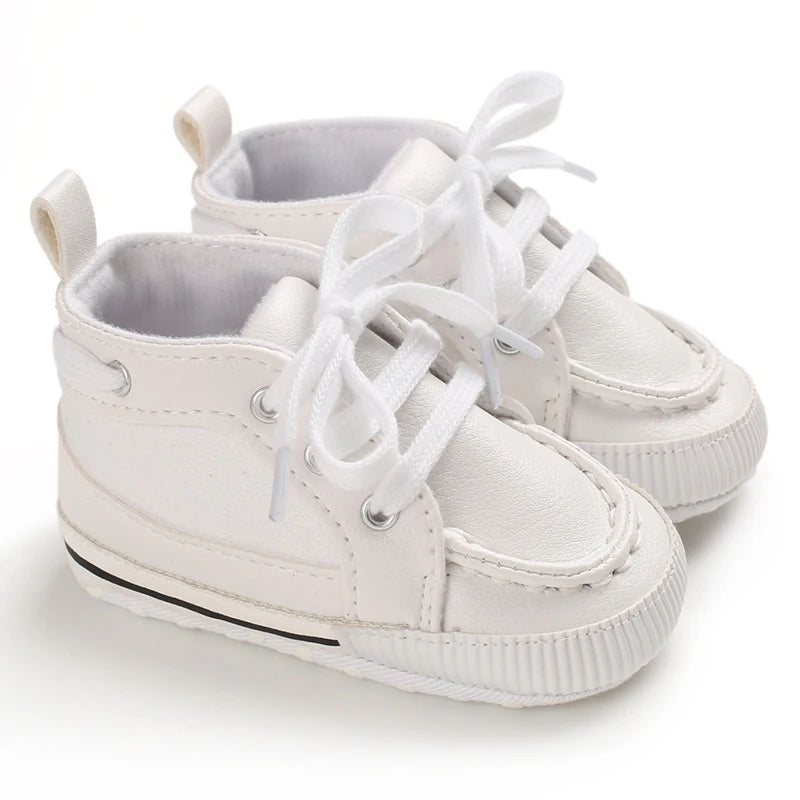 White Soft-Soled Infant Sneakers – Non-Slip Shoes (0–18M)