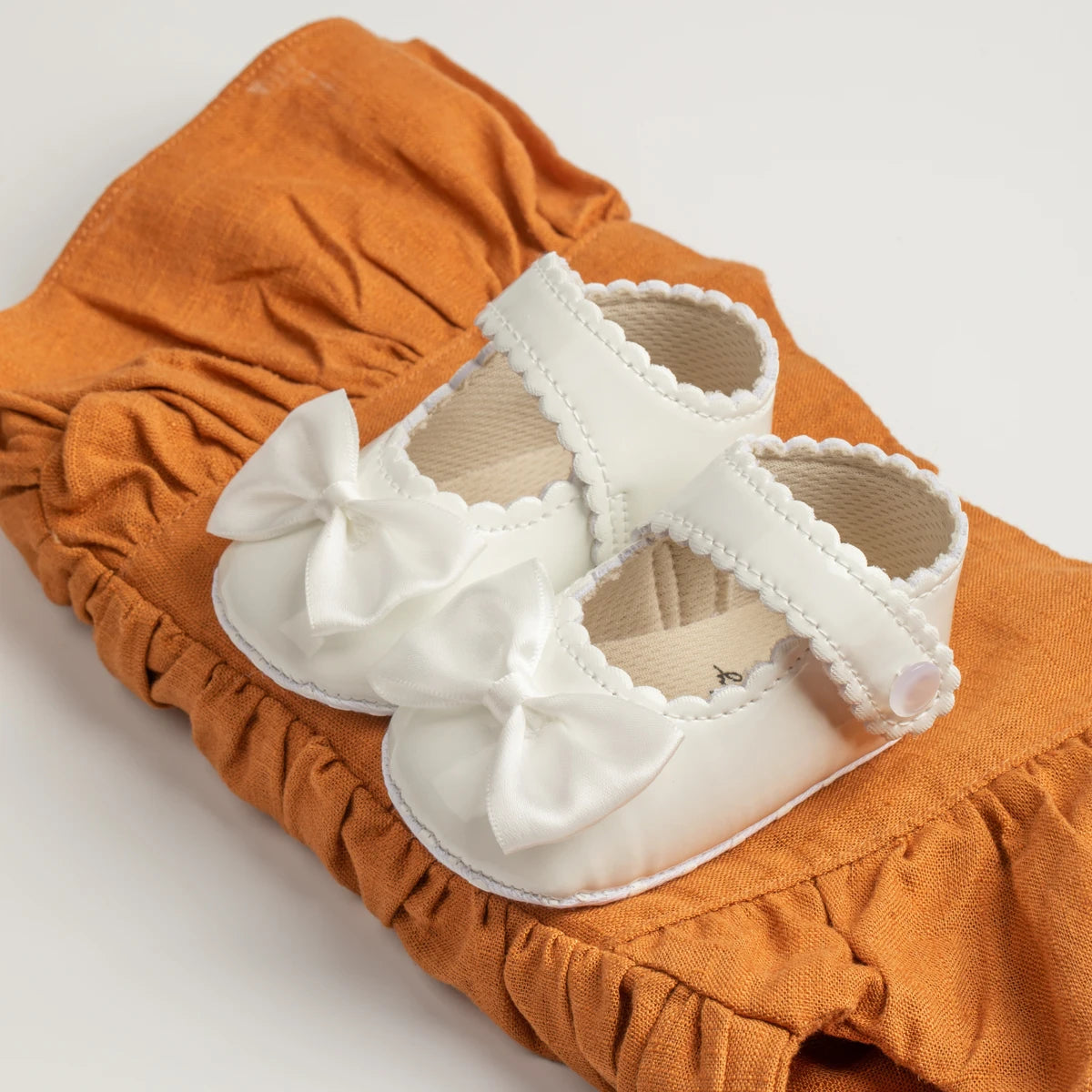 Meckior PU Leather Bowknot Baby Girl Shoes – Soft Sole Flats