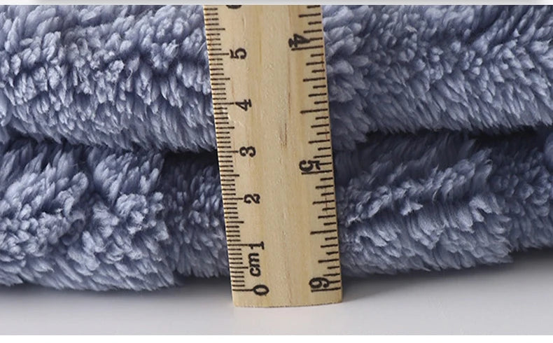 Childrens Pajama Set Warm Autumn and Winter Boys and GirlsThick Home Clothes Baby Plush Clothes KidsClothes