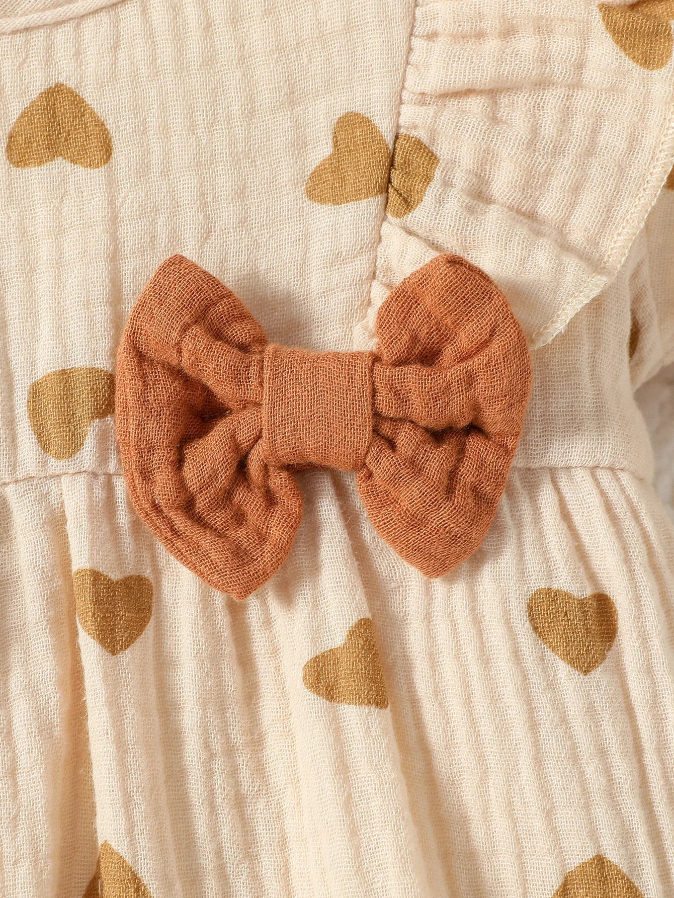 Baby Girl Heart Print Romper Set – Bow & Headband (0–9M)