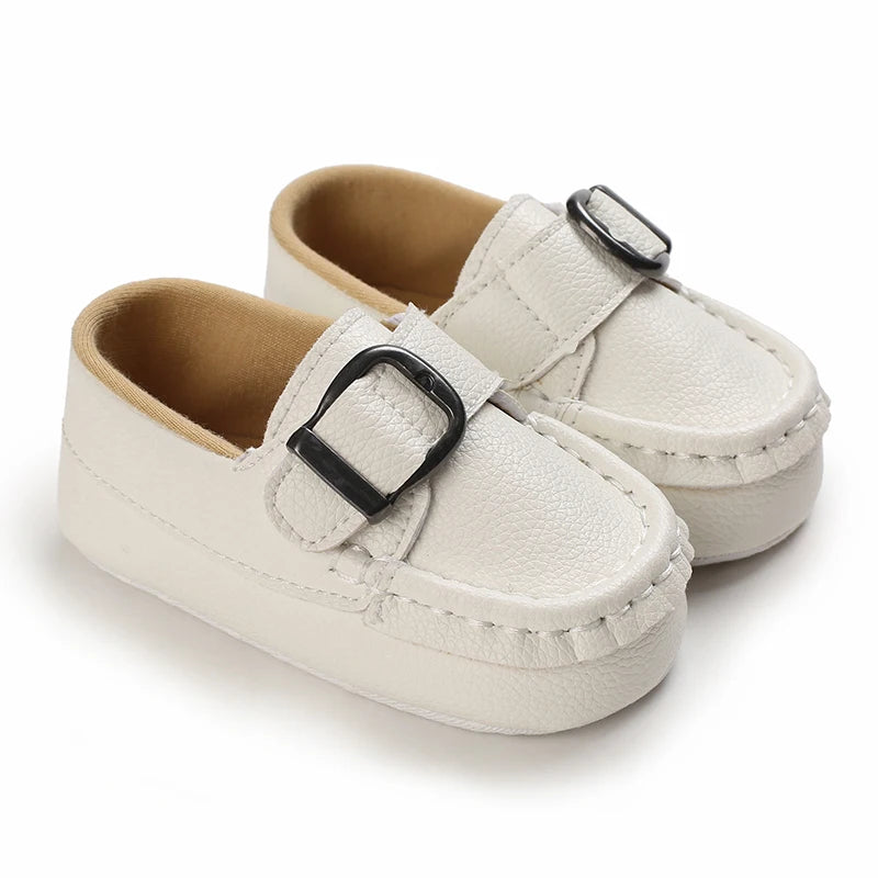 White Soft-Soled Infant Sneakers – Non-Slip Shoes (0–18M)