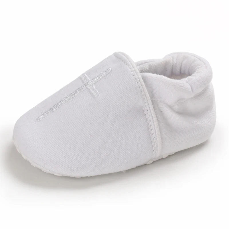 White Soft-Soled Infant Sneakers – Non-Slip Shoes (0–18M)