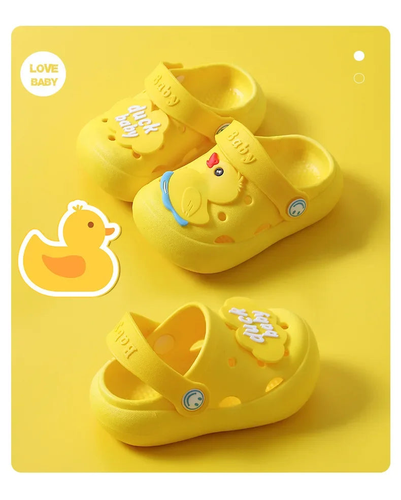 Children's Hole Shoes Slippers for Boys and Girls Breathable Non Slip Cute Lightweight, Soft Soled Sandals for External Wear