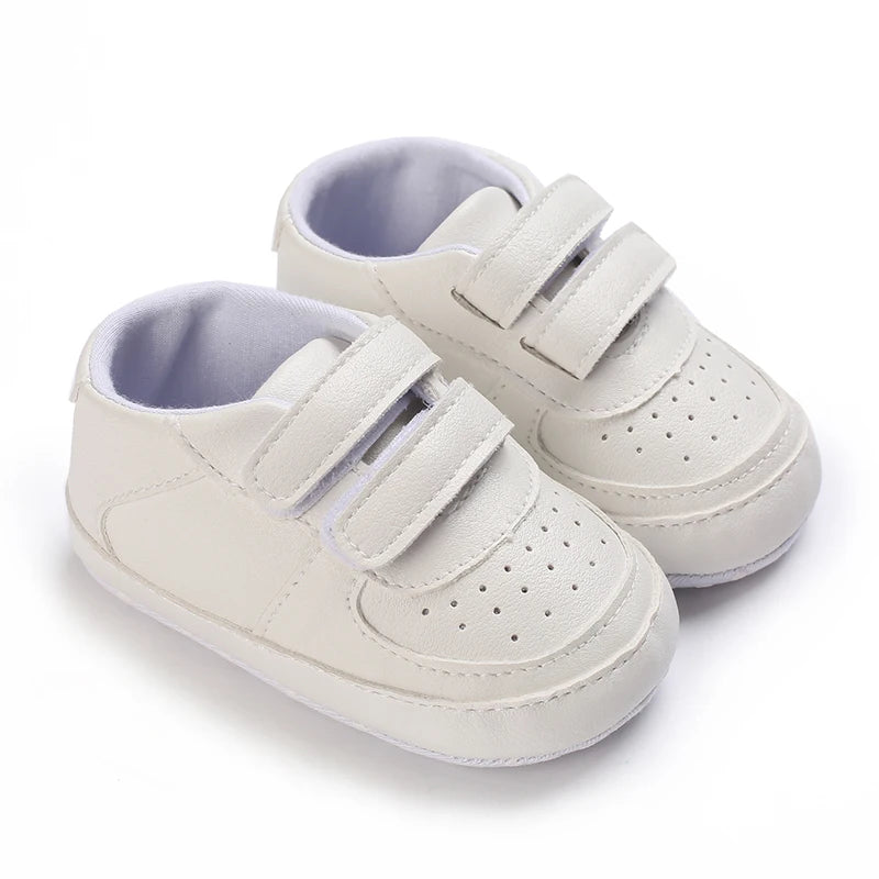 White Soft-Soled Infant Sneakers – Non-Slip Shoes (0–18M)