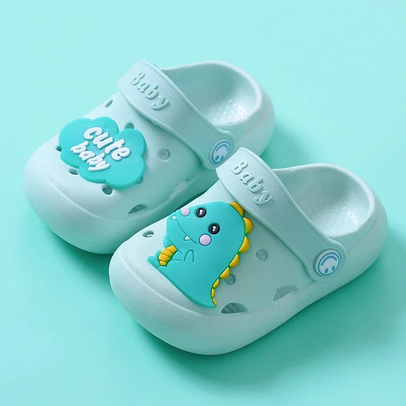 Children's Hole Shoes Slippers for Boys and Girls Breathable Non Slip Cute Lightweight, Soft Soled Sandals for External Wear