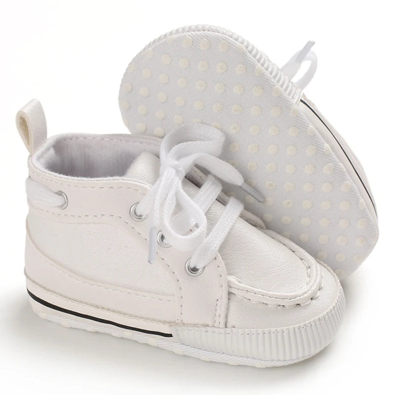 White Soft-Soled Infant Sneakers – Non-Slip Shoes (0–18M)