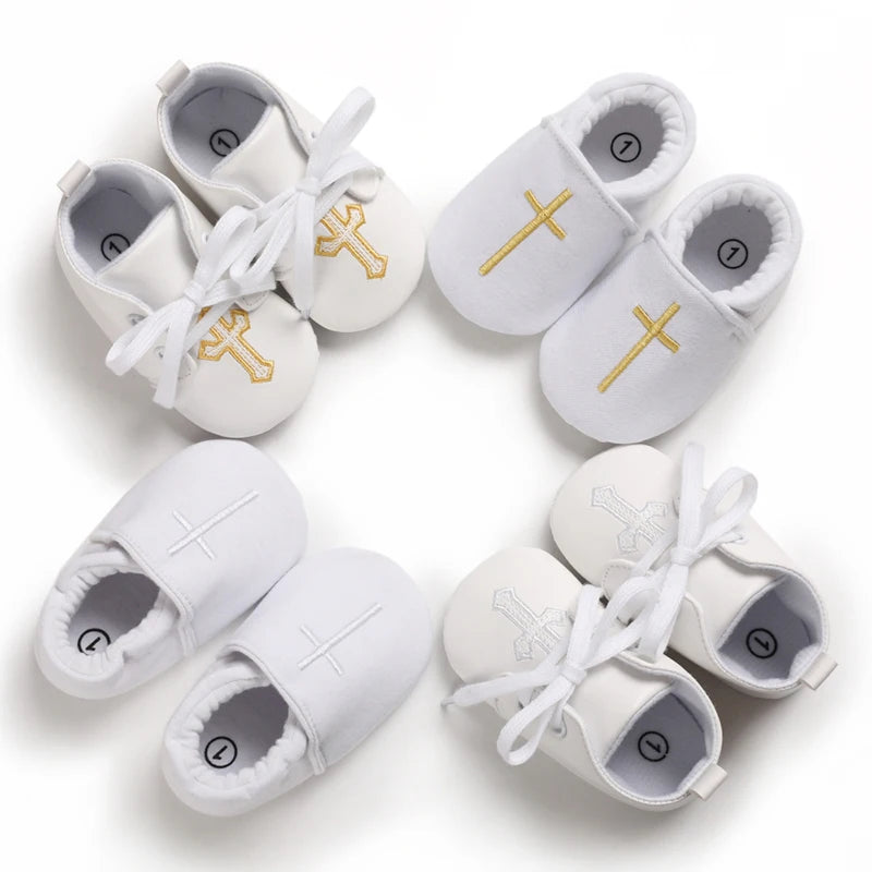 White Soft-Soled Infant Sneakers – Non-Slip Shoes (0–18M)