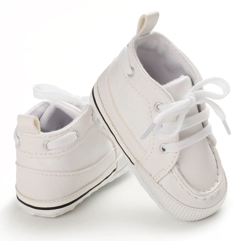 White Soft-Soled Infant Sneakers – Non-Slip Shoes (0–18M)