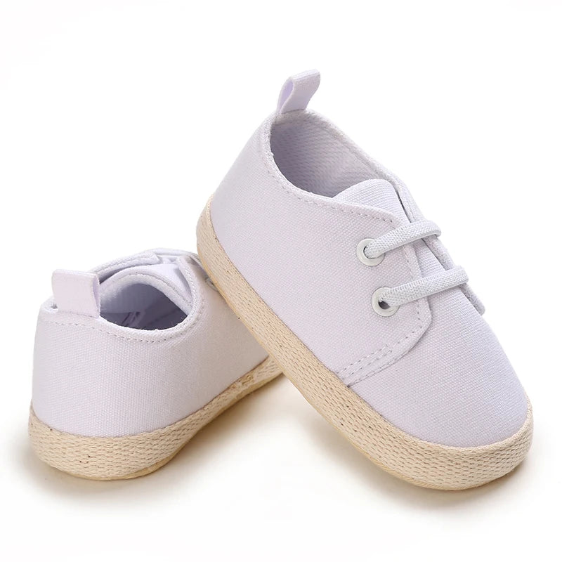 White Soft-Soled Infant Sneakers – Non-Slip Shoes (0–18M)