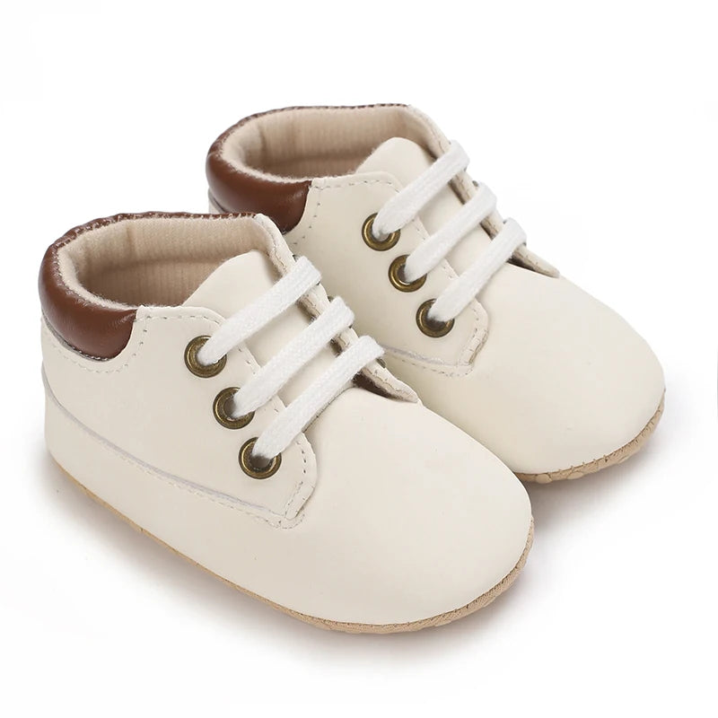 White Soft-Soled Infant Sneakers – Non-Slip Shoes (0–18M)