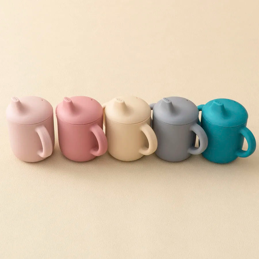 Baby Silicone Drinking Cup – Safe & Portable Feeding Cup