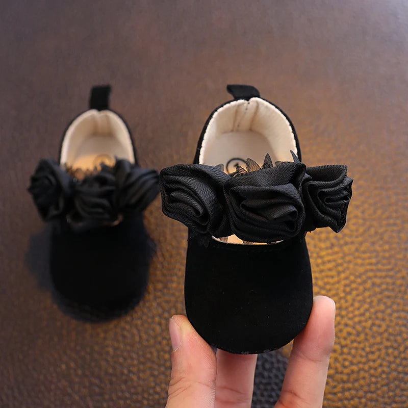 White Lace Princess Baby Shoes – Soft Sole First Walkers
