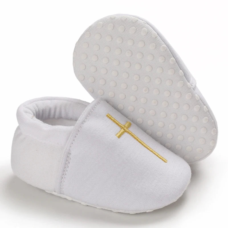 White Soft-Soled Infant Sneakers – Non-Slip Shoes (0–18M)